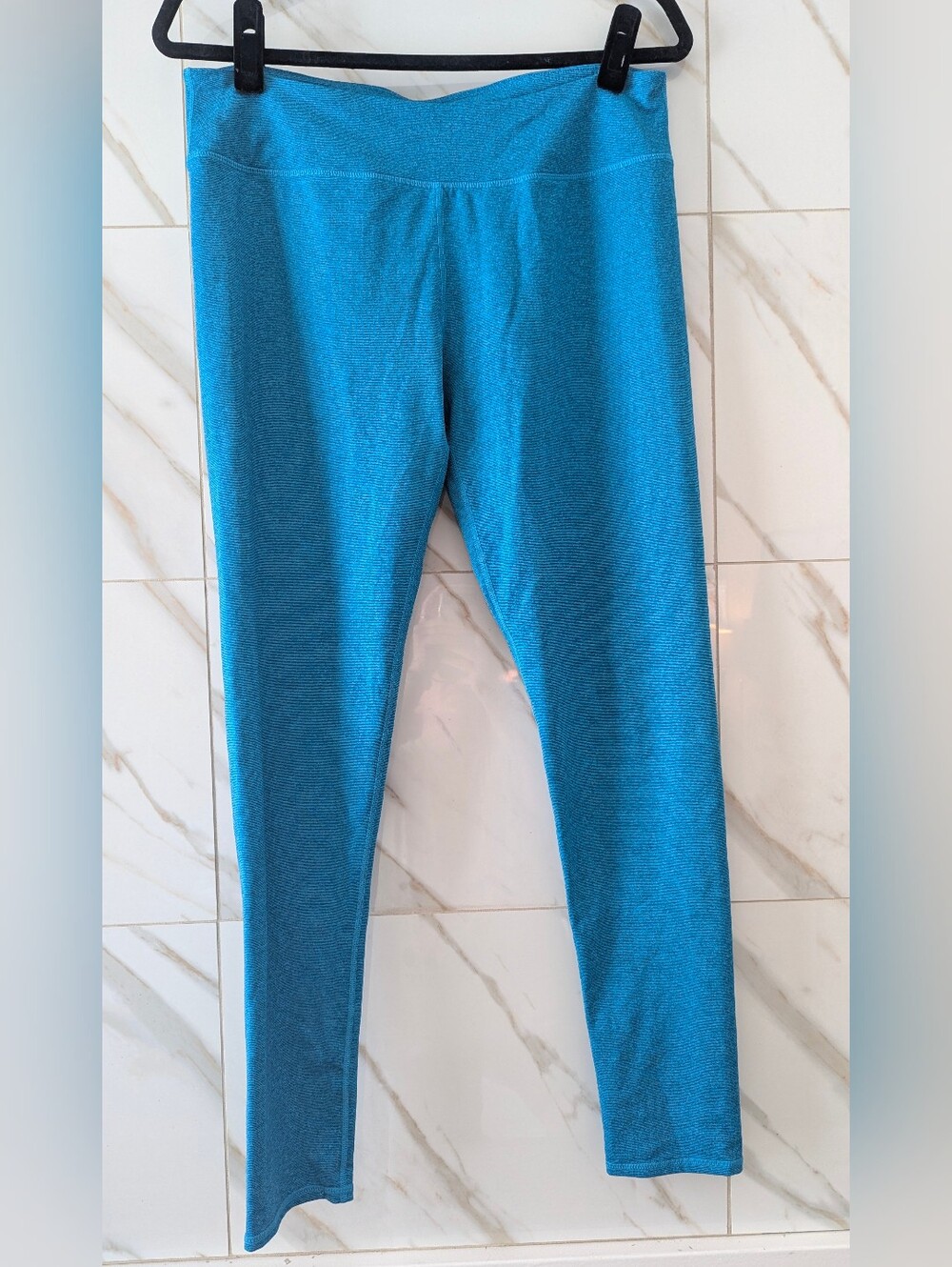 Fabletics Teal Salar Printed PowerHold® Leggings